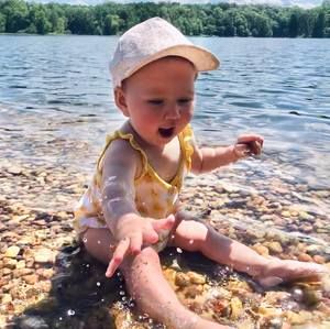 Meet your Posher, Monica